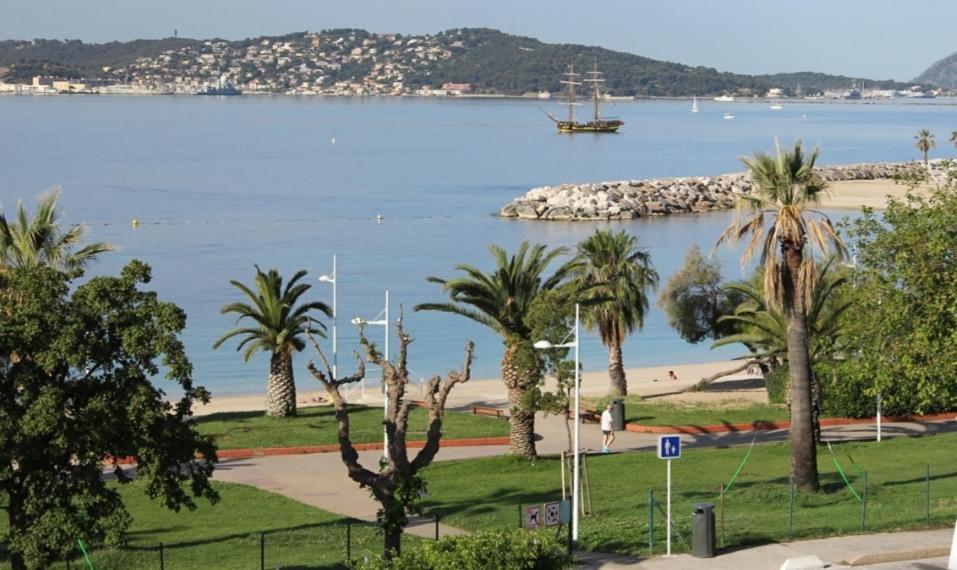 Avec Terrasse Appartement Toulon